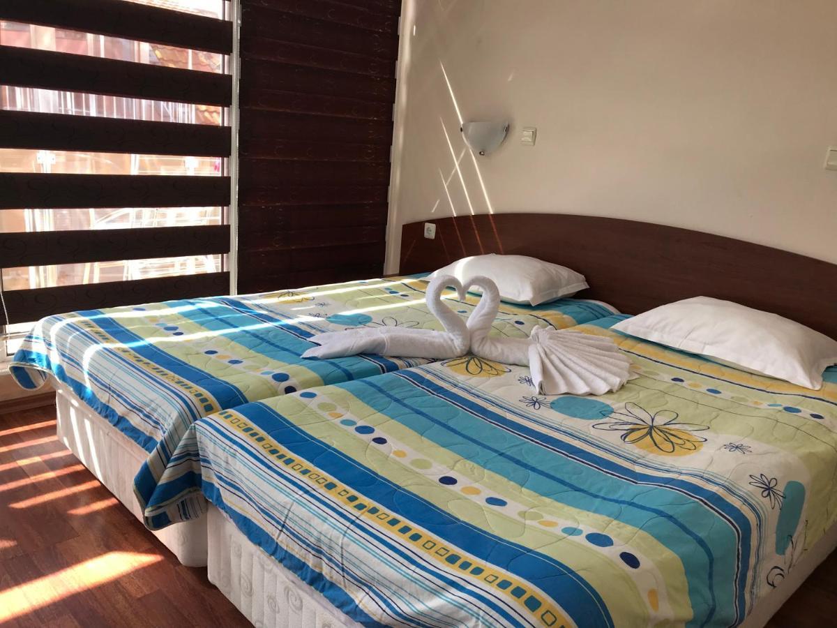 Red House Guest House Несебр Экстерьер фото